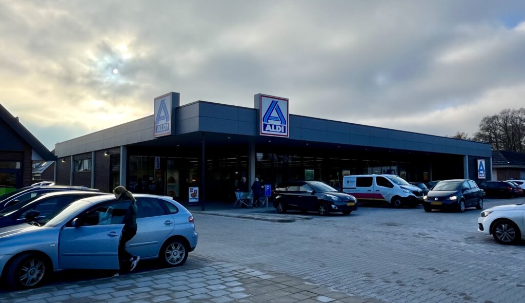 winkelen-in-vriezenveen-home-Aldi